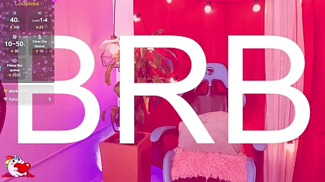 lia_little18 - Lia_little18's free webcam - UK Sex Cams