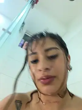 Webcam Model (amy_nicolee)  is live.Free join now!