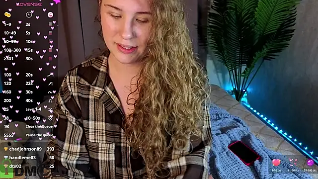 Elsie_Cutties webcam