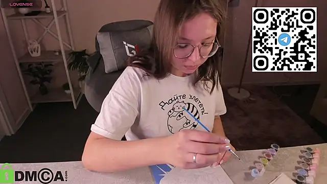 nuura_moore - Nuura_Moore's free webcam - UK Sex Cams