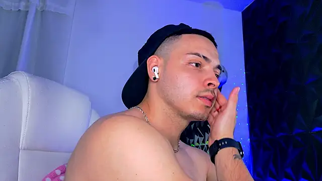 Maxwell_Dupont webcam