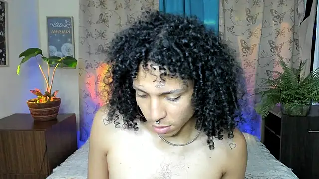 angel_white25 - Angel_White25's free webcam - UK Sex Cams