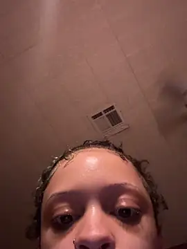 jojosbizarrelyf - Jojosbizarrelyf's free webcam - UK Sex Cams