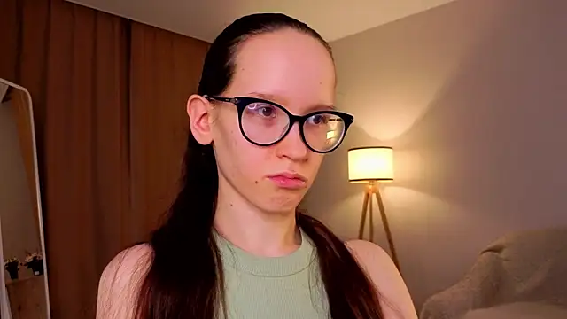 bettybrowni - BettyBrowni's free webcam - UK Sex Cams