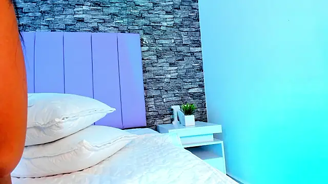 naty_rose23 - Naty_Rose23's free webcam - UK Sex Cams