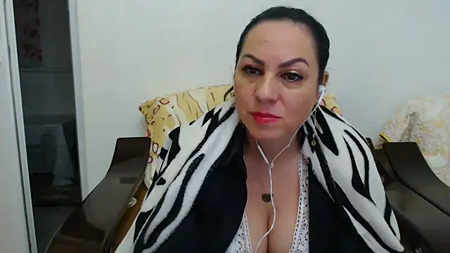 missella - MissElla's free webcam