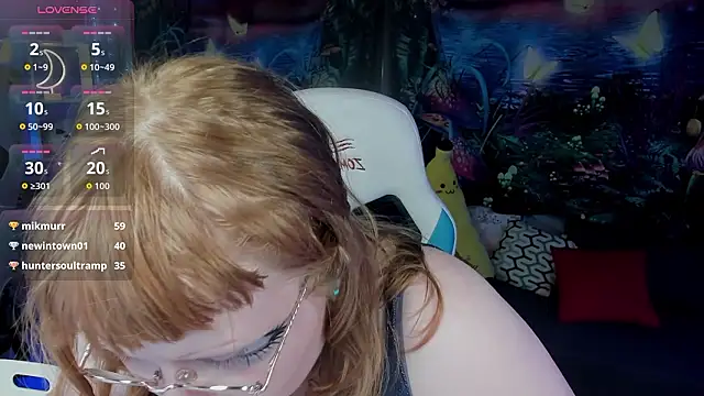 lottiereed - LottieReed's free webcam