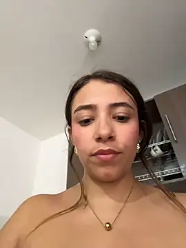 hall_16 - Hall_16's free webcam