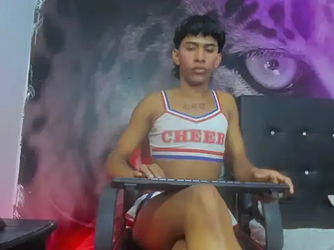 JERO_TEASE_S7S webcam