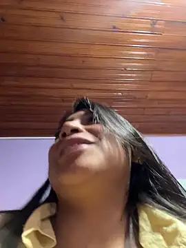 linnagardenia - LinnaGardenia's free webcam - UK Sex Cams