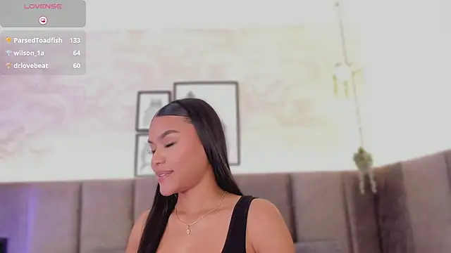 chloe_sullivannn webcam