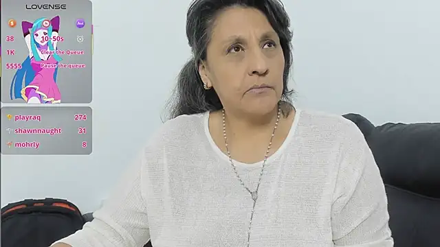 merlyna_goldens webcam