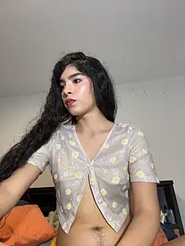 dani_bela (F young) - Le chupo el pene a un desconocido ​😈​