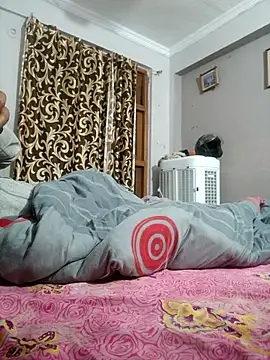 vardh033 - Vardh033's free webcam - UK Sex Cams