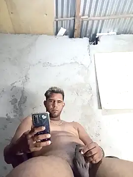 yanshotqqqq - YanshotQQQQ's free webcam - UK Sex Cams