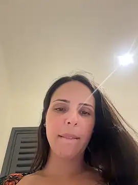 Lady_LauraRose webcam