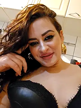 WatchTheQUEEnConQuer88 webcam