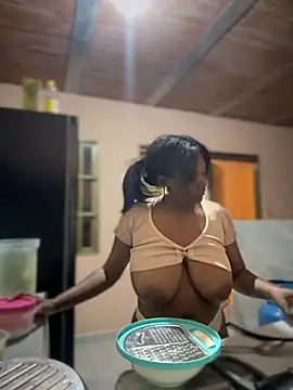 Webcam Model (Tayra_Siny)  is live.Free join now!