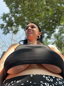 vendimur (F young) - take off your top