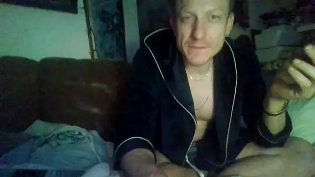 jigglethaypussi webcam