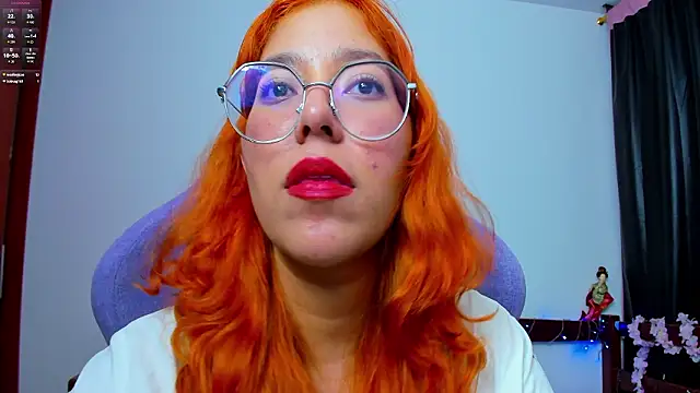 _Moon_Johnson webcam