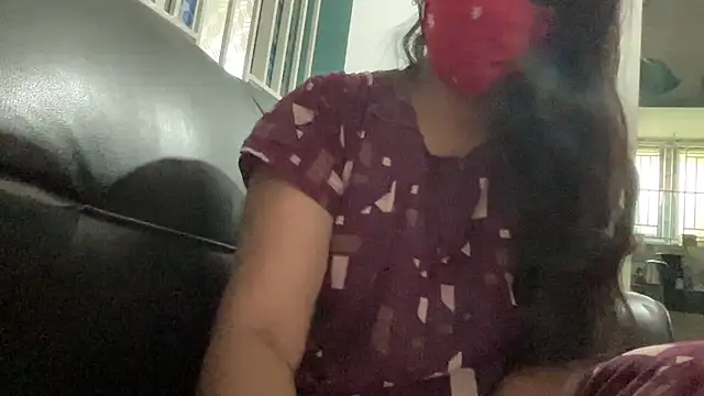 Tamil_Sanjana_ webcam