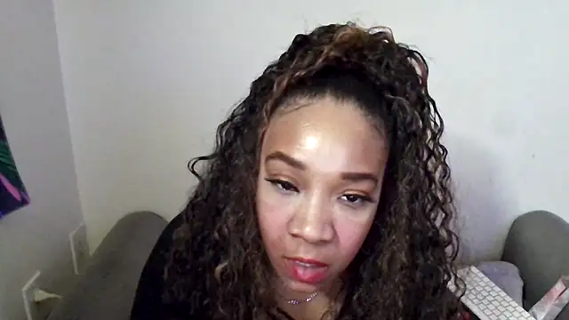 mzpretty444 webcam