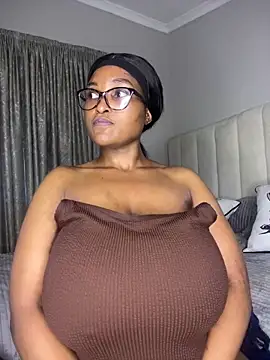 Bustygoddess32 webcam