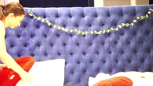 lalaroze - LalaRoze's free webcam