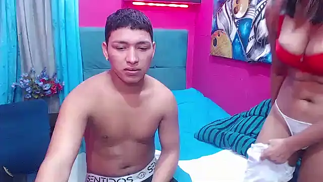 twinks_fuck - Twinks_fuck's free webcam