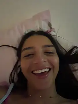 violeta365 (F young) - My pussy very hot for you darling 🤭💦💦