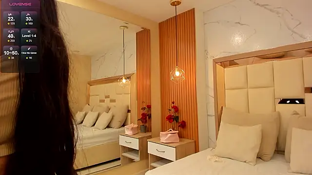 julieta_rosee webcam