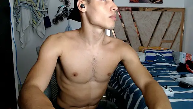 babylin77 - Babylin77's free webcam - UK Sex Cams