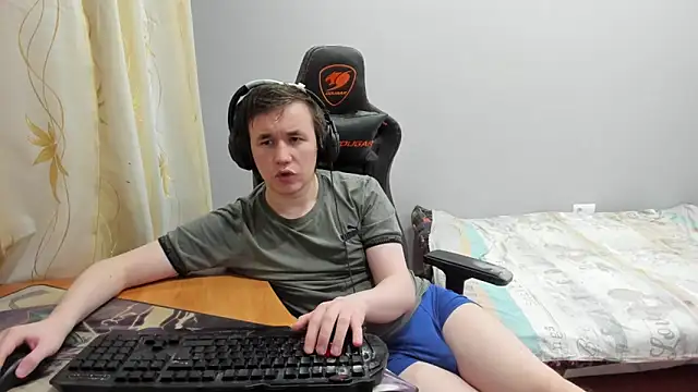 iliaskrislove webcam