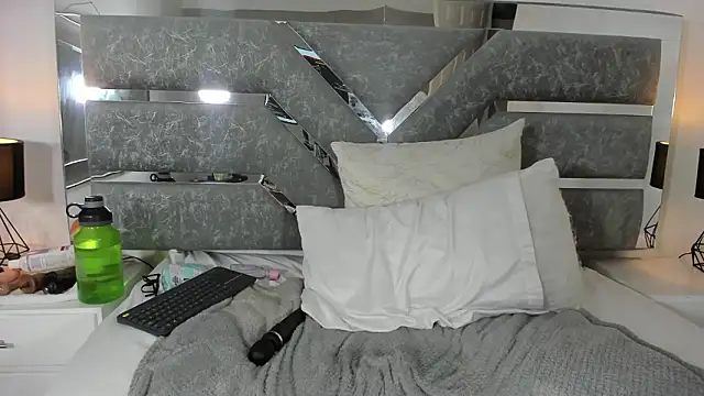 slut_milf_ - Slut_Milf_'s free webcam