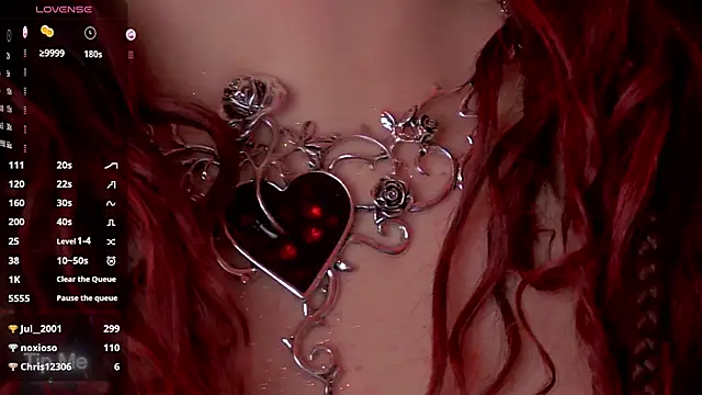 Miss_Maya_Mils webcam