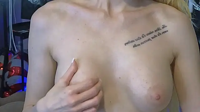 JuliaJuliette webcam