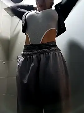 Mishchelle_Zakii webcam