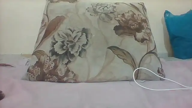 morongwacaroline webcam