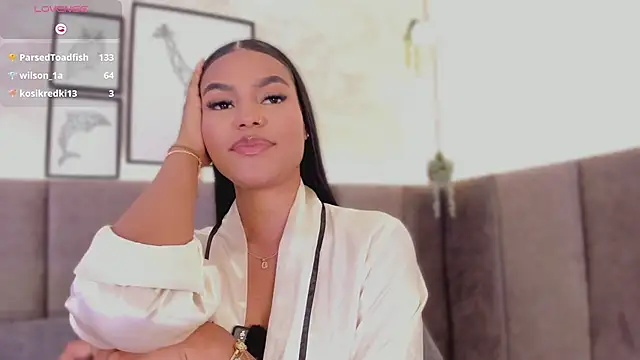 chloe_sullivannn webcam