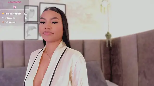 chloe_sullivannn webcam