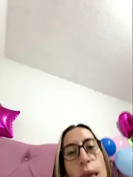 melinaa-sex - Melinaa-sex's free webcam