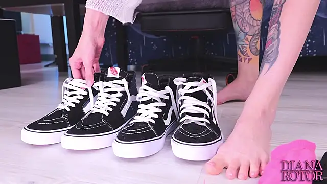 diana_rotor - Diana_rotor's free webcam