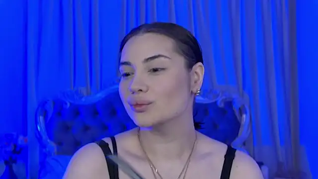 AdrianaTorres webcam