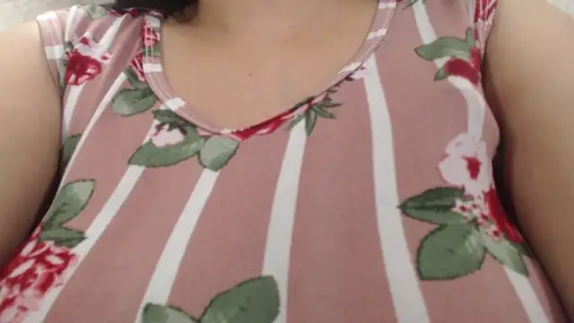 CarolineBrunx webcam