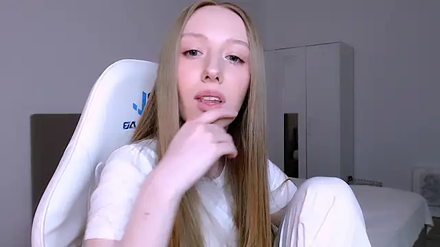 luna_insniity - Luna_insniity's free webcam - UK Sex Cams