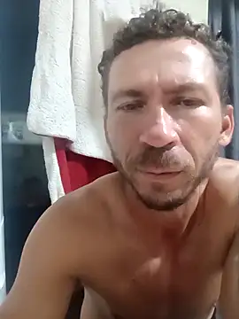 robertoluiz84 - RobertoLuiz84's free webcam - UK Sex Cams