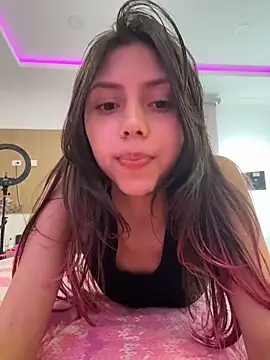 Webcam Model (MissBecka_)  is live.Free join now!