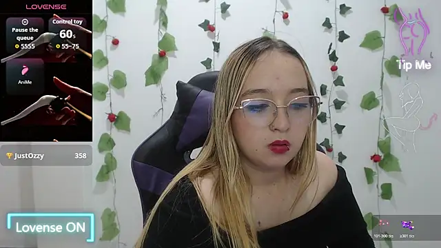 Liaroberts1 webcam