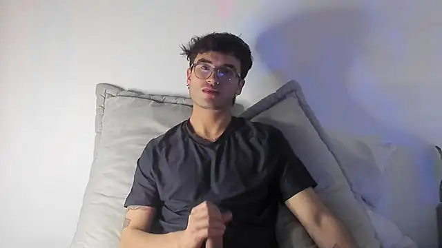 charlie_dicker webcam